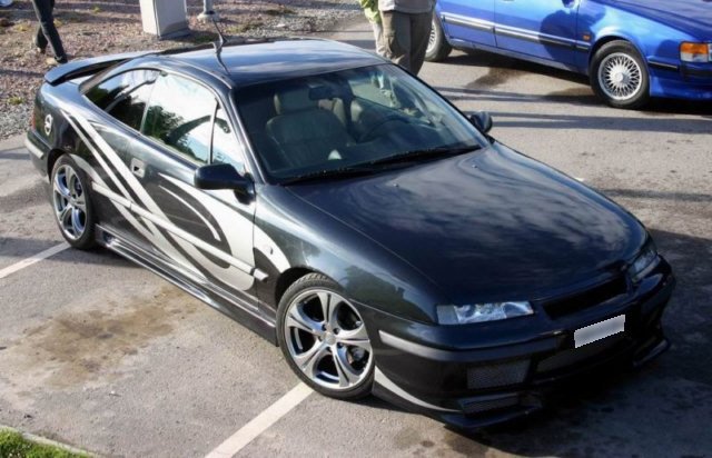 opel_calibra_19901996_032.jpg